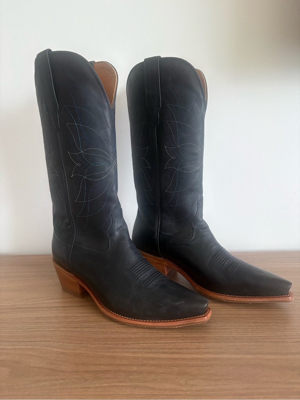 Tecovas Annie Monarch Goat Navy  Leather Western Boots  size 10.5